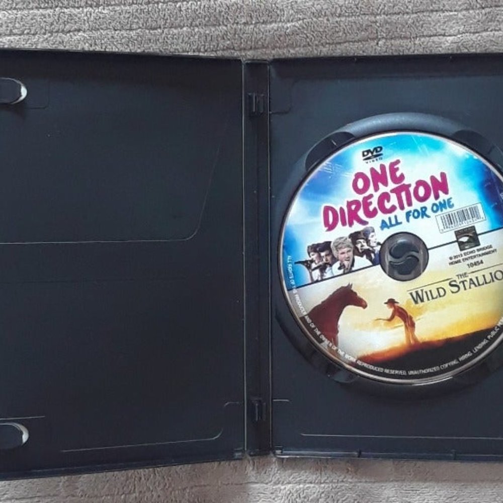 One Direction All For One DVD - Picture 3 of 3
